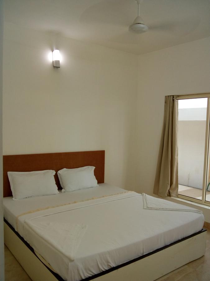 Cherai Natural Beach Hotel Cherai Beach Esterno foto