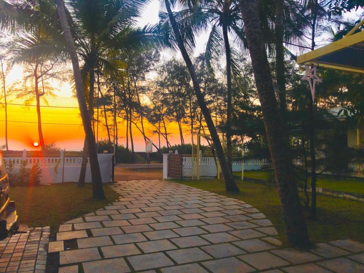 Cherai Natural Beach Hotel Cherai Beach Esterno foto