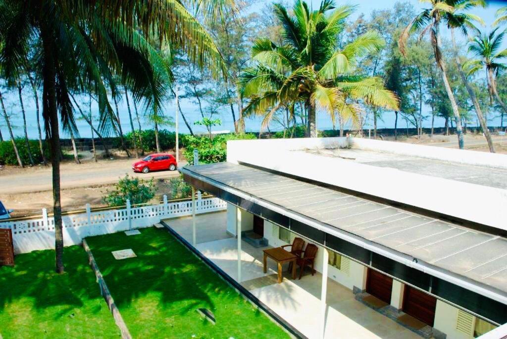 Cherai Natural Beach Hotel Cherai Beach Esterno foto